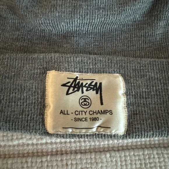 Stüssy Vintage All City Champs Gray Knit Beanie Hat Logo Patch One Size - Picture 2 of 5